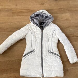 Kapre Puffer Jacket